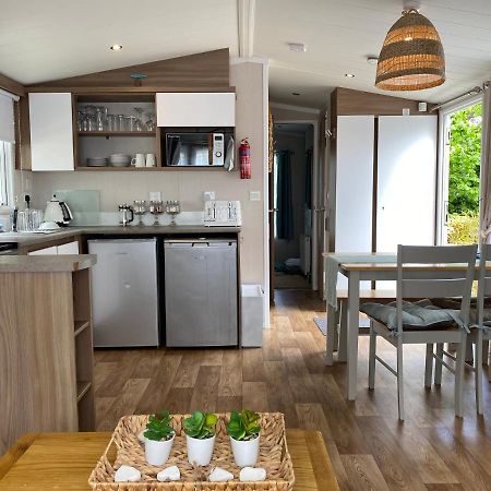 Cosy, Coastal Themed Holiday Home, Rockley Park, Poole, Dorset 외부 사진