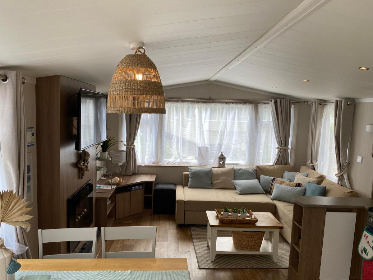 Cosy, Coastal Themed Holiday Home, Rockley Park, Poole, Dorset 외부 사진